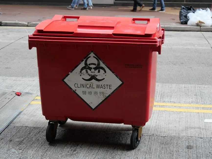 Feces & Urine Cleanup